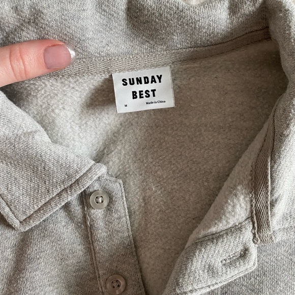 Aritzia Sunday Best cropped rugby fleece in gray - Picture 3 of 6